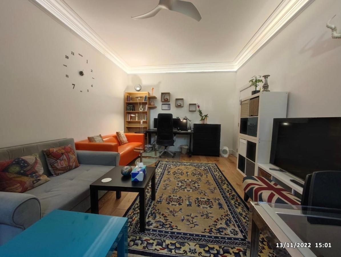 Appartamento Cosy With 2 Bedrooms *